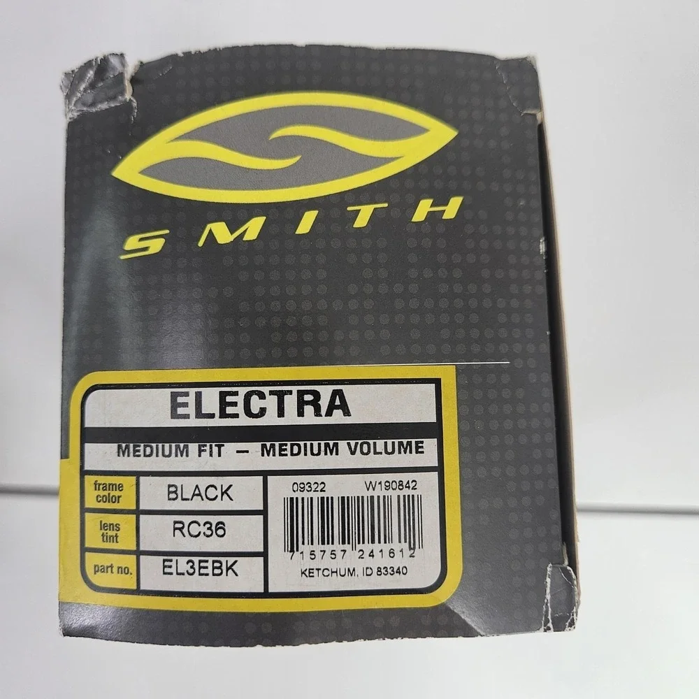 Smith Electra Airflow Series Goggles With Ventilated Lens Technology & Helme Med